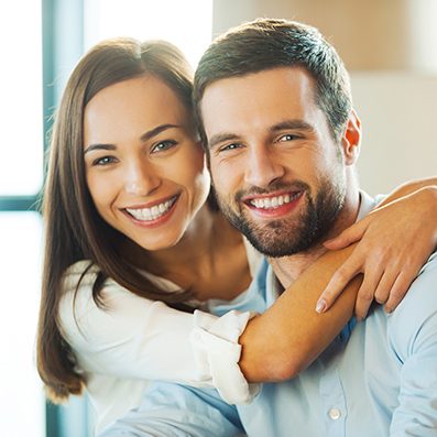 Chronic Pain Ravenna OH Happy Couple Chronic Pain Ravenna OH Happy Couple